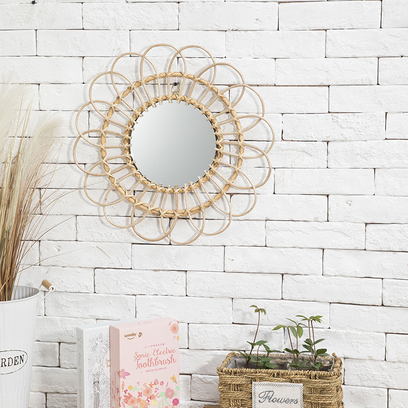 吊り下げ式ミラー ラタン ひまわり 円形 壁掛け装飾ミラー  - Rattan Mirror Round のレビューと価格